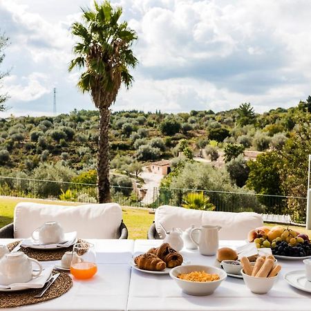 Domus Hyblaea Resort بالاتسولو أكريدي المظهر الخارجي الصورة