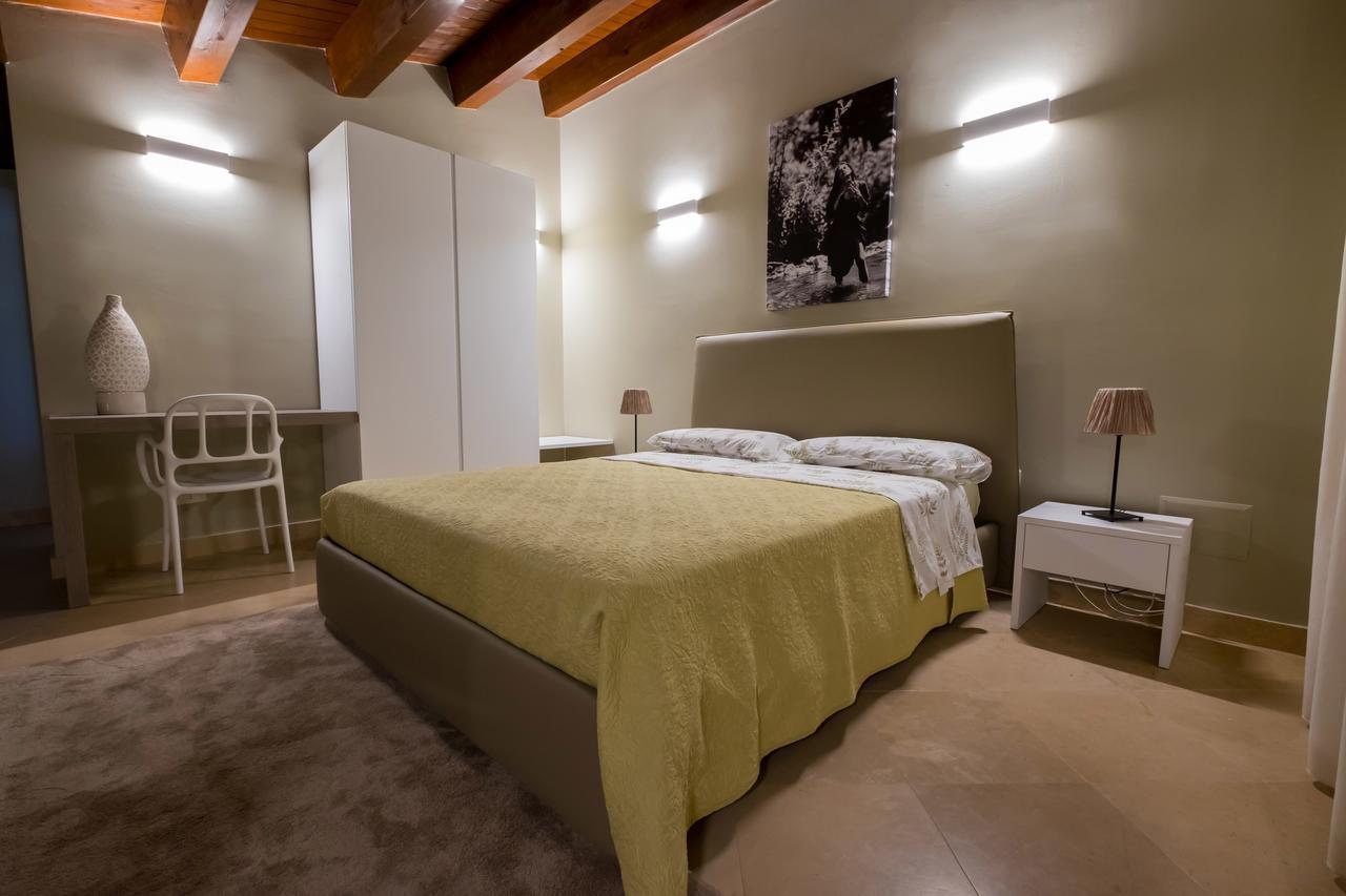Domus Hyblaea Resort بالاتسولو أكريدي المظهر الخارجي الصورة